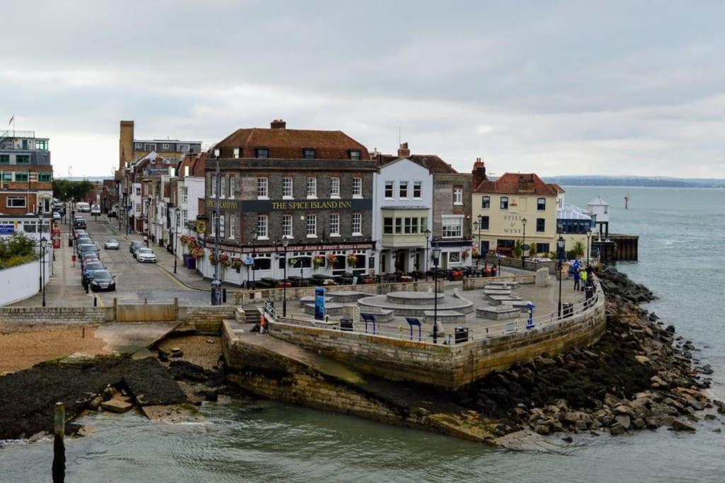 Portsmouth Urban Haven公寓 外观 照片